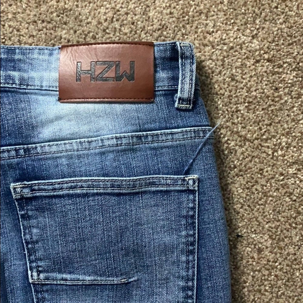 Men’s Striped Ripped Jeans - Picture 4 of 5